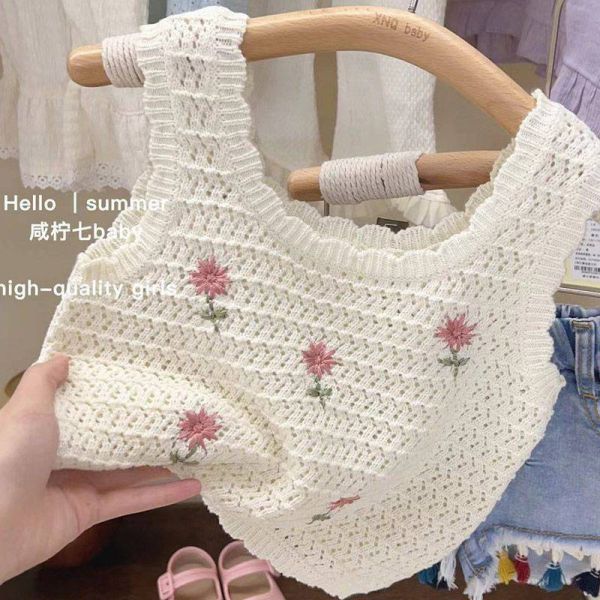 女寶花朵套裝 