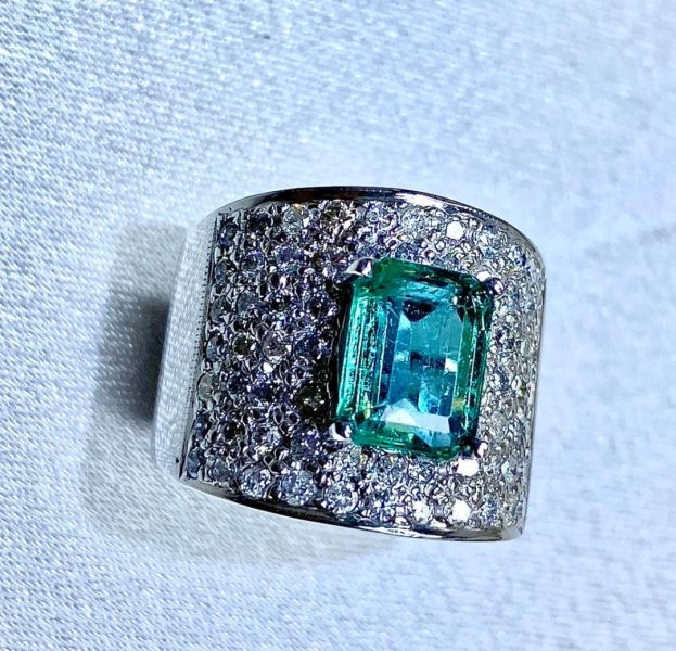 GIA18K天然微油(F1)祖母綠戒指 GIA18K天然微油(F1)祖母綠戒指_附GIA鑑定證書