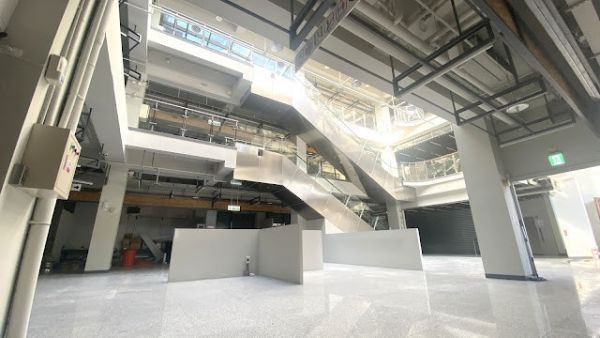 鶯歌老街-88商場招財櫃位NO.15 