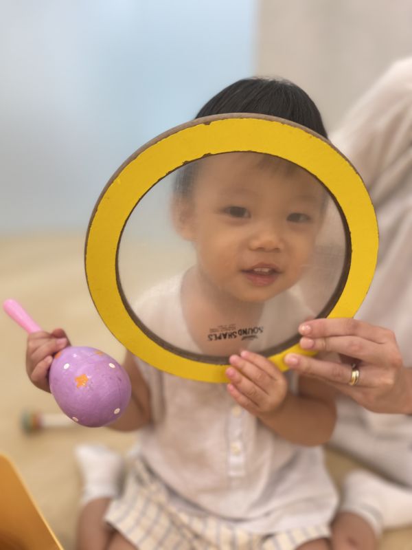 秋季星期三 [混齡班] 11堂 | 適合0-4歲的孩子 | 一小二大陪同 | 10:15 -11:00am by Ms. Maggie 