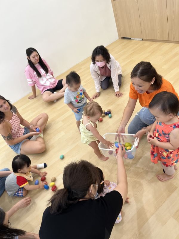 Spring-Sat Mixed Age Class 0-4yrs | 12 classes $8700 including $1600 service fee of songbook and music app access 