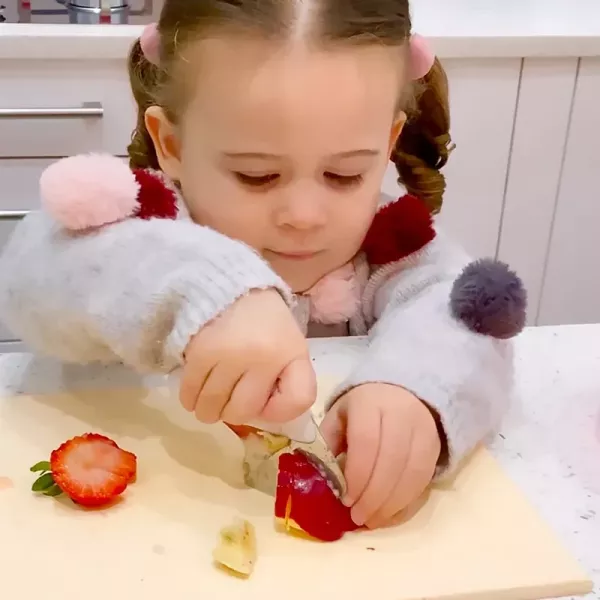 doddl 人體工學嬰幼兒學習餐具刀-湖水綠 