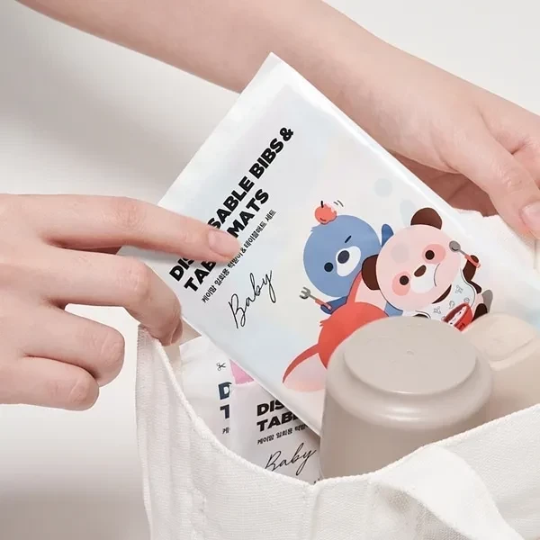 MOTHER-K K-MOM 小淘氣拋棄式餐桌墊圍兜雙享組(20入) 
