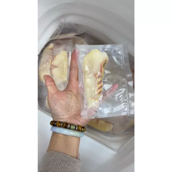 永圻 台灣鱘龍魚魚片120g (食用仍需留意刺) 