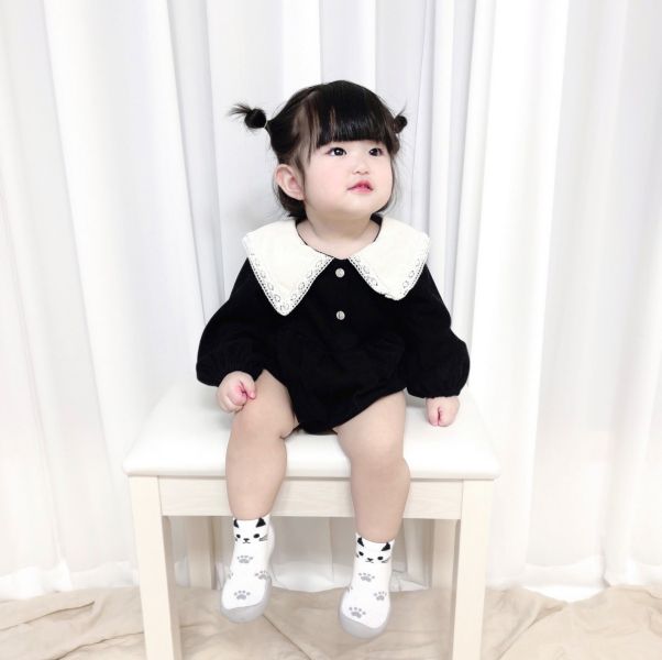 Ggomoosin 學步襪鞋  QQ白貓 