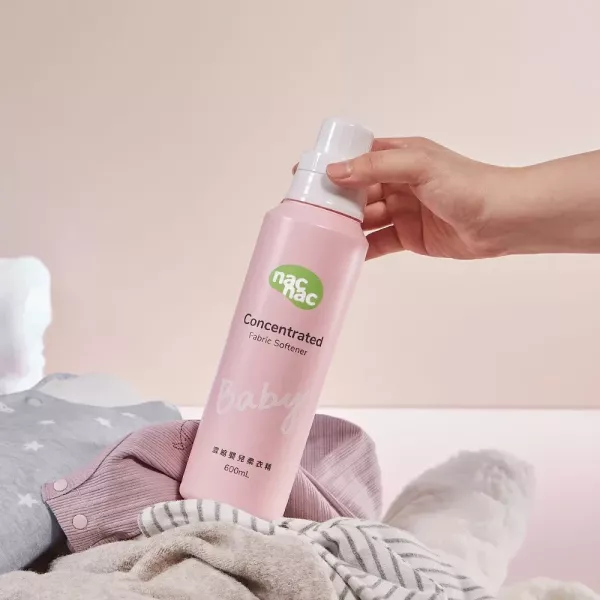nac nac 濃縮嬰兒柔衣精/600ml 