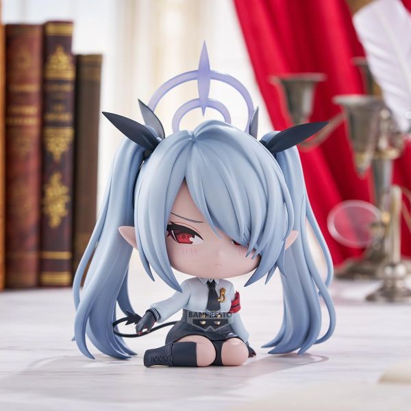 「06月04號結單」萬代 景品 代理版 蔚藍檔案 坐姿公仔 伊織 蔚藍檔案公仔,伊織公仔,伊織坐姿公仔,萬代景品,PVC公仔,動漫公仔,景品公仔,模型收藏