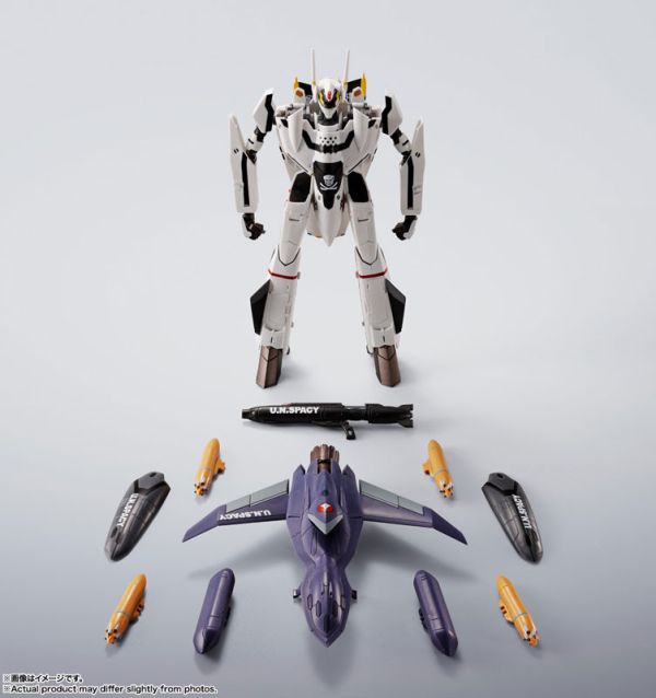 「預購」萬代合金 HI-METAL R 超時空要塞ZERO VF-0S鳳凰(洛伊‧福克機)+QF-2200D-B 鬼魂 HI-METAL R,VF-0S鳳凰,洛伊福克,超時空要塞ZERO,萬代合金,機器人模型,QF-2200D-B,合金可動模型,模型收藏推薦,新手玩具村