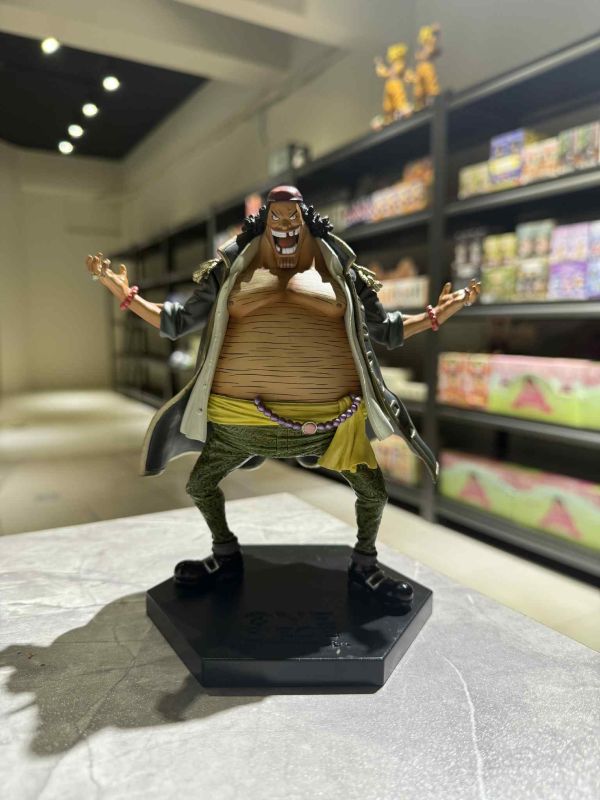 「現貨」無盒拆擺 DX王下七五海 黑鬍子 航海王,ONE PIECE,黑鬍子,馬歇爾D汀奇,DX王下七五海,七武海,無盒拆擺,公仔,二手公仔,收藏模型,動漫周邊
