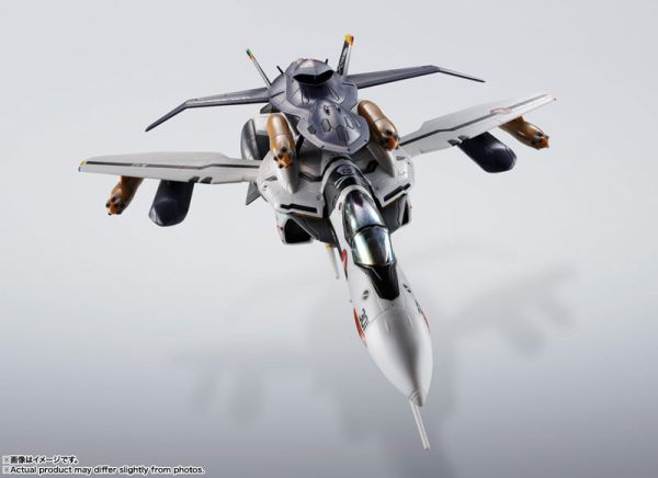 「預購」萬代合金 HI-METAL R 超時空要塞ZERO VF-0S鳳凰(洛伊‧福克機)+QF-2200D-B 鬼魂 HI-METAL R,VF-0S鳳凰,洛伊福克,超時空要塞ZERO,萬代合金,機器人模型,QF-2200D-B,合金可動模型,模型收藏推薦,新手玩具村