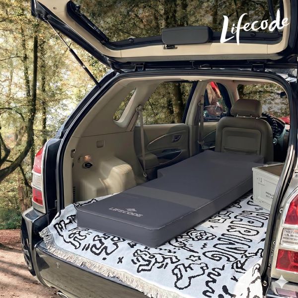 【LIFECODE】《3D TPU》單人車中床/異形充氣睡墊-冷灰色 12140073 LIFECODE,戶外用品,LIFECODE生活密碼戶外用品生活館 ,帳篷,折疊桌椅,鋁合金,車尾帳,速搭帳INTEX,露營,露營區,露營裝備,露營生活,露營美學,outdoor,camping,帳篷,露營小物,客廳帳,睡墊,充氣床