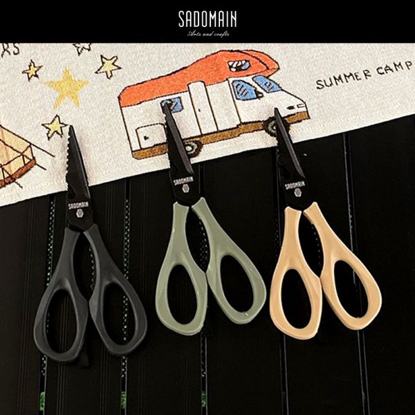 SADOMAIN 露營專用多功能鈦廚剪刀-綠色/沙色/黑 12360134/7/8 LIFECODE,戶外用品,LIFECODE生活密碼戶外用品生活館 ,帳篷,折疊桌椅,鋁合金,車尾帳,速搭帳,INTEX,露營,露營區,露營裝備,露營生活,露營美學,outdoor,camping,帳篷,露營小物,廚房剪刀