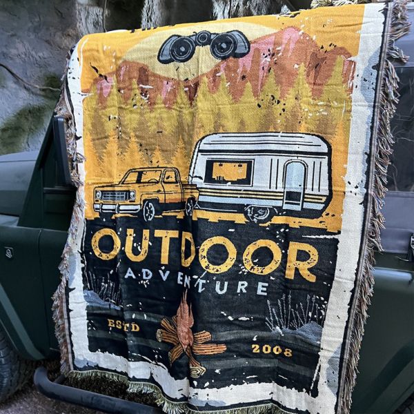 《LIFECODE》美學蓋毯/保暖毯(130*160cm)-多色可選 12310741/2/3/4/5/6 LIFECODE
保暖蓋毯
130×160cm
鋪床毯
沙發蓋毯
加厚蓋毯
幾何蓋毯
可機洗毯子
露營保暖毯
居家裝飾蓋毯
雙人蓋毯
棉毯
野餐墊
冬季保暖毯
沙發裝飾布