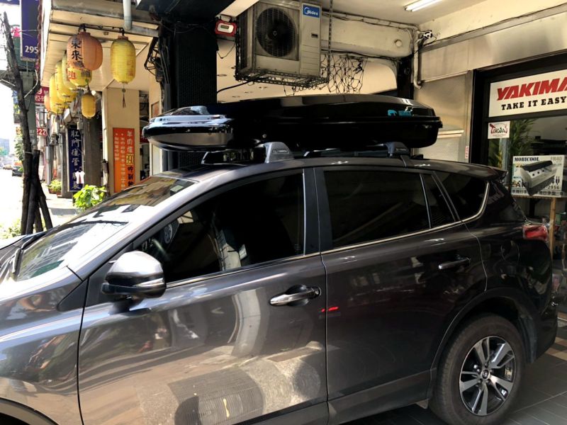 BEARACK-RR2009-鑽石雙開車頂行李箱(500L)-曜石黑 31030028 LIFECODE,戶外用品,LIFECODE生活密碼戶外用品生活館 ,帳篷,折疊桌椅,鋁合金,車尾帳,速搭帳,INTEX,露營,露營區,露營裝備,露營生活,露營美學,outdoor,camping,帳篷,露營小物,客廳帳