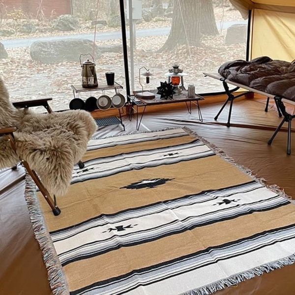 《LIFECODE》美學蓋毯/保暖毯(160*220cm)-多色可選 12310731/2/3/4/5/6 LIFECODE
保暖蓋毯
130×160cm
鋪床毯
沙發蓋毯
加厚蓋毯
幾何蓋毯
可機洗毯子
露營保暖毯
居家裝飾蓋毯
雙人蓋毯
棉毯
野餐墊
冬季保暖毯
沙發裝飾布