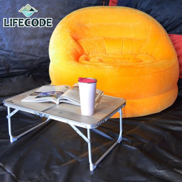 【LIFECODE】橡木紋便攜鋁合金折疊桌/床上桌60x40cm 13310143 LIFECODE,戶外用品,LIFECODE生活密碼戶外用品生活館 ,,帳篷,折疊桌椅,鋁合金,車尾帳,速搭帳INTEX,露營,露營區,露營裝備,露營生活,露營美學,outdoor,camping,帳篷,露營小物,客廳帳