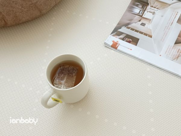ianbaby® 蒟蒻捲墊 (輕舞漫步 / 波卡菱格) - 惜福品 伊恩寶貝,ianbaby,伊恩寶貝蒟蒻捲墊,ianbaby蒟蒻捲墊,蒟蒻捲墊,兒童地墊,地墊推薦,寶寶地墊,厚地墊,遊戲地墊,嬰兒爬行墊,嬰兒地墊,嬰兒地墊床,新生兒地墊,寶寶安全地墊,澳洲地墊,playmat,babymat,babyroom,地毯