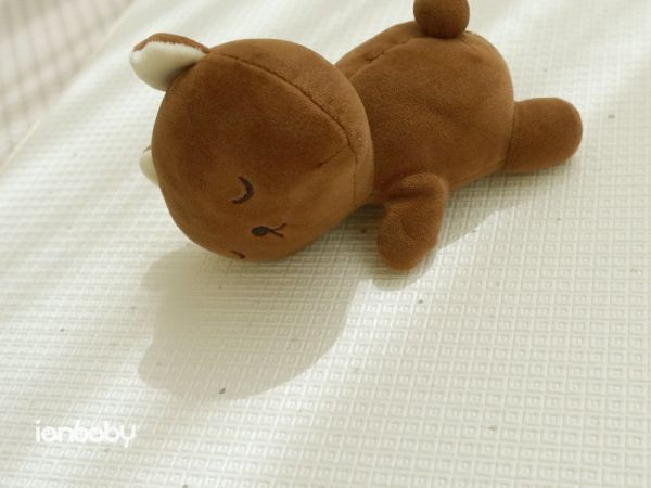 ianbaby® 蒟蒻捲墊 (磨石點點 / 輕奢雲霧) - 惜福品 伊恩寶貝,ianbaby,伊恩寶貝蒟蒻捲墊,ianbaby蒟蒻捲墊,蒟蒻捲墊,兒童地墊,地墊推薦,寶寶地墊,厚地墊,遊戲地墊,嬰兒爬行墊,嬰兒地墊,嬰兒地墊床,新生兒地墊,寶寶安全地墊,澳洲地墊,playmat,babymat,babyroom,地毯