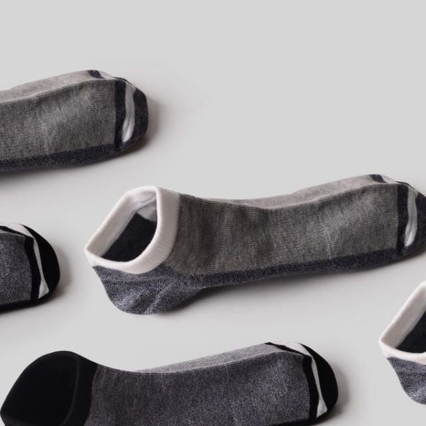 【AUN】6雙男士簡約薄款短襪 DW202 男襪

AUN,除臭襪,腳臭,抑菌襪,抗菌襪,襪子,男襪,除臭襪推薦,中筒襪,機能襪,運動襪,休閒襪,紳士襪,隱形襪,船型襪,短襪,防臭襪