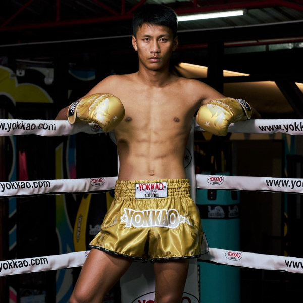 YOKKAO 焰火 M 金色 泰拳褲 踢拳 運動短褲 泰拳褲,運動短褲,泰拳,踢拳,拳擊,曼谷,YOKKAO,fire,火焰