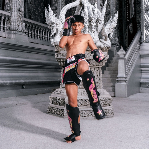 YOKKAO 焰火 M / L 黑色 極細纖 護腳脛 護腳脛,YOKKAO,護腿,踢拳,泰拳,黑色,fire,black