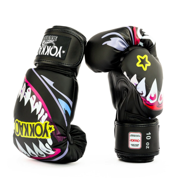 YOKKAO 風飛鯊 12oz 14oz 16oz 黑色 極細纖 拳擊手套 拳套,YOKKAO,拳擊,踢拳,泰拳,拳擊,黑色,鯊魚,black,sharknado