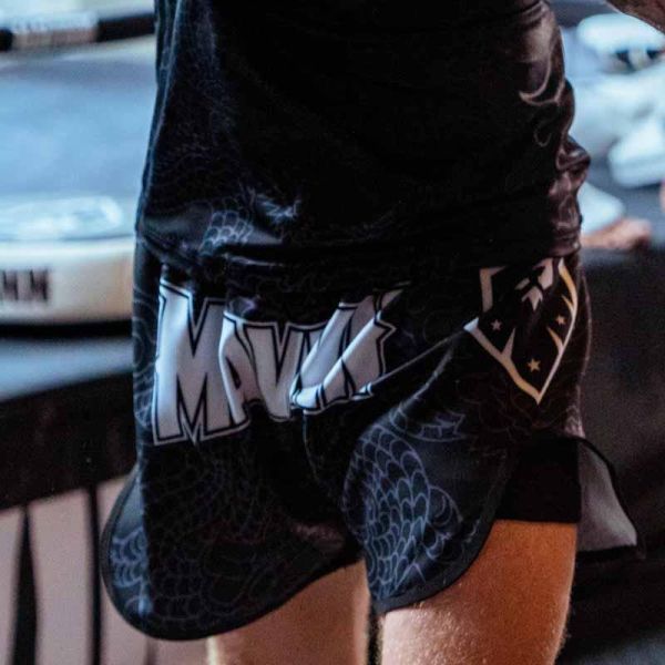 MAVINN 深度黑色 Ｍ / L / XL / 2XL 運動短褲 泰拳褲 休閒短褲,泰拳,MAVINN,黑色,快乾褲,休閒服飾,運動短褲,black