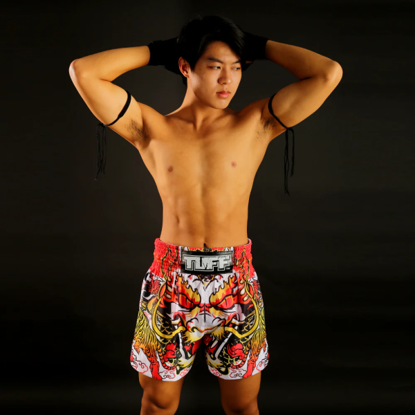 TUFF 聖白龍王 2XL 泰拳褲 踢拳 運動短褲 泰拳褲,運動短褲,泰拳,踢拳,拳擊,MMA