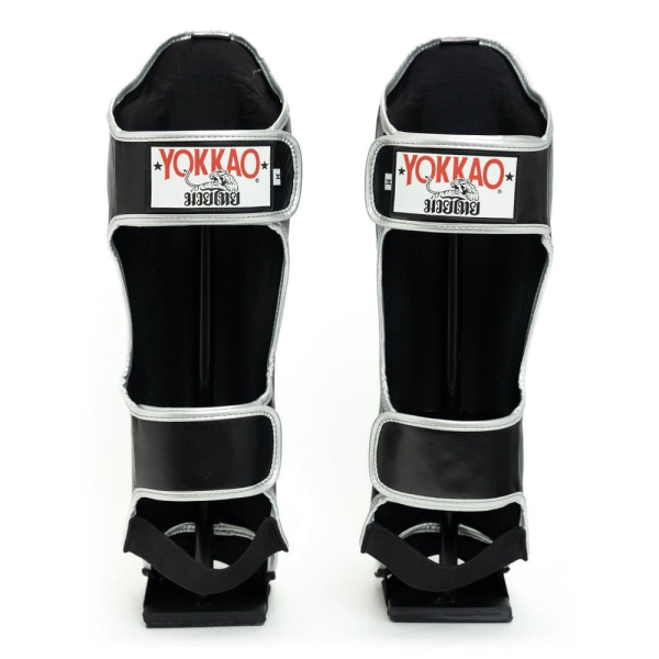 YOKKAO 經典雄獅 M / L 黑色 真皮 護腳脛 護腳脛,YOKKAO,護腿,踢拳,泰拳,黑色,lion,black