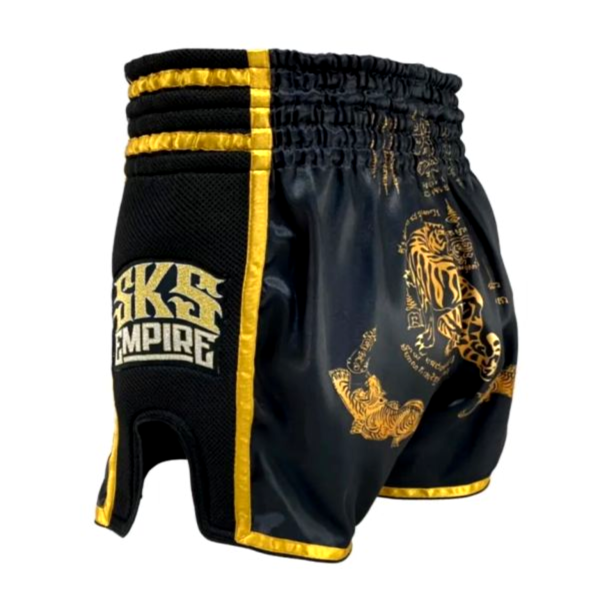 SKS 黃金猛虎 黑色 M / L / XL 泰拳褲 運動短褲 SKS,泰拳褲,運動褲,拳擊,踢拳,泰拳,