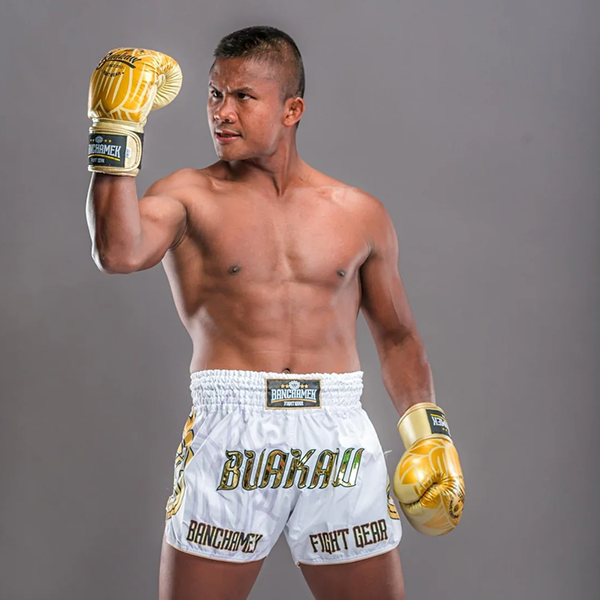 Buakaw 播求 純淨白蓮 霧面 L / XL / 2XL 泰拳褲 泰拳褲,運動短褲,泰拳,踢拳,拳擊,MMA