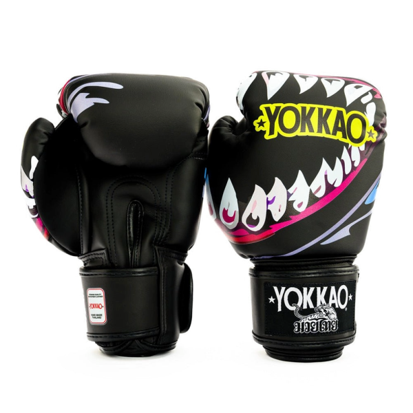 YOKKAO 風飛鯊 12oz 14oz 16oz 黑色 極細纖 拳擊手套 拳套,YOKKAO,拳擊,踢拳,泰拳,拳擊,黑色,鯊魚,black,sharknado