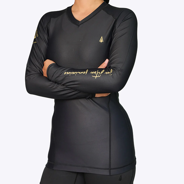 ATHENA 長袖防磨衣 S / M 巴西柔術 NOGI MMA 防磨衣,NOGI,水母衣,ATHENA,黑色,重訓,防曬衣,巴西柔術,BJJ,MMA,綜合格鬥