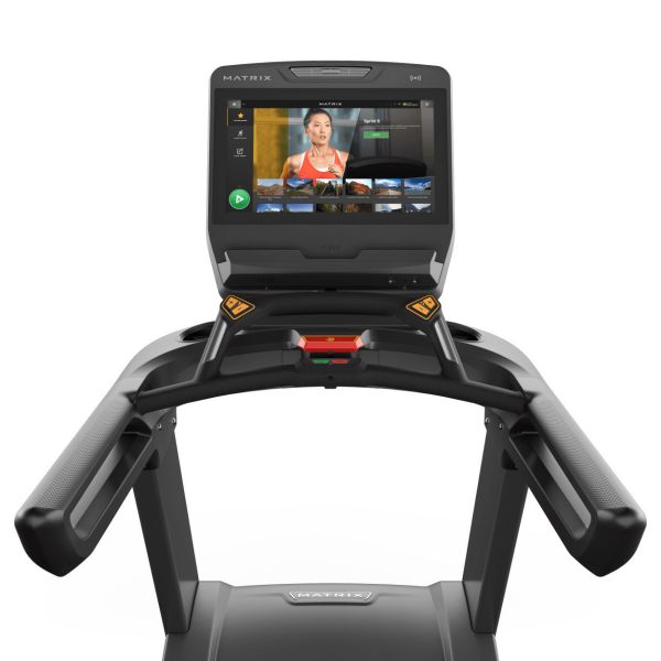喬山 Matrix Performance Plus 商用跑步機 Matrix Touch XL跑步機,Performance Plus跑步機,22吋觸控跑步機,0‑20%斜度跑步機,商用跑步機,Wi‑Fi跑步機,Sprint 8訓練,無線充電機台,Ultimate Deck跑道