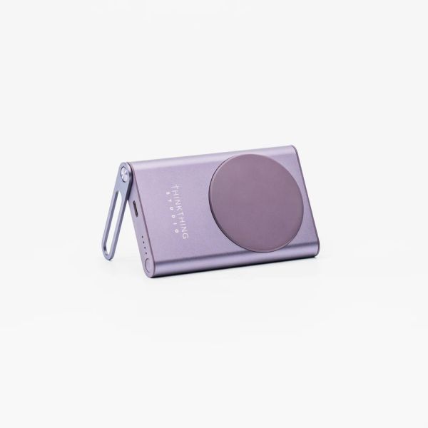 ThinkThing 雙向磁吸行動電源 5000mAh MagSafer 2.0 Thinkthing雙向磁吸行動電源,MagSafe行動電源,無線磁吸行動電源5000mAh,MagSafe行動電源推薦,iPhone 15專用磁吸行動電源,
Thinkthing行動電源,雙向快充行動電源,快速散熱行動電源,行動電源MagSafe快充,磁吸行動電源哪裡買,Thinkthing行動電源評價,行動電源不發燙推薦,iPhone快充散熱行動電源