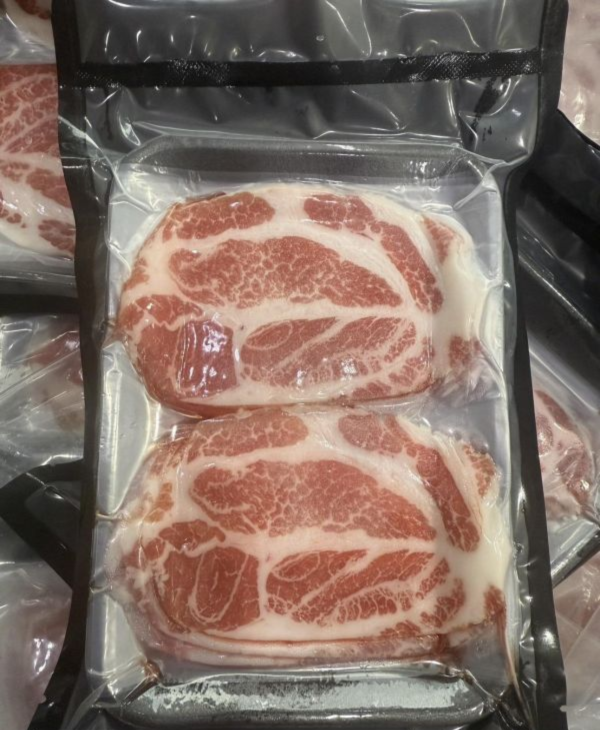 頂級伊比利豬梅花薄切肉片 