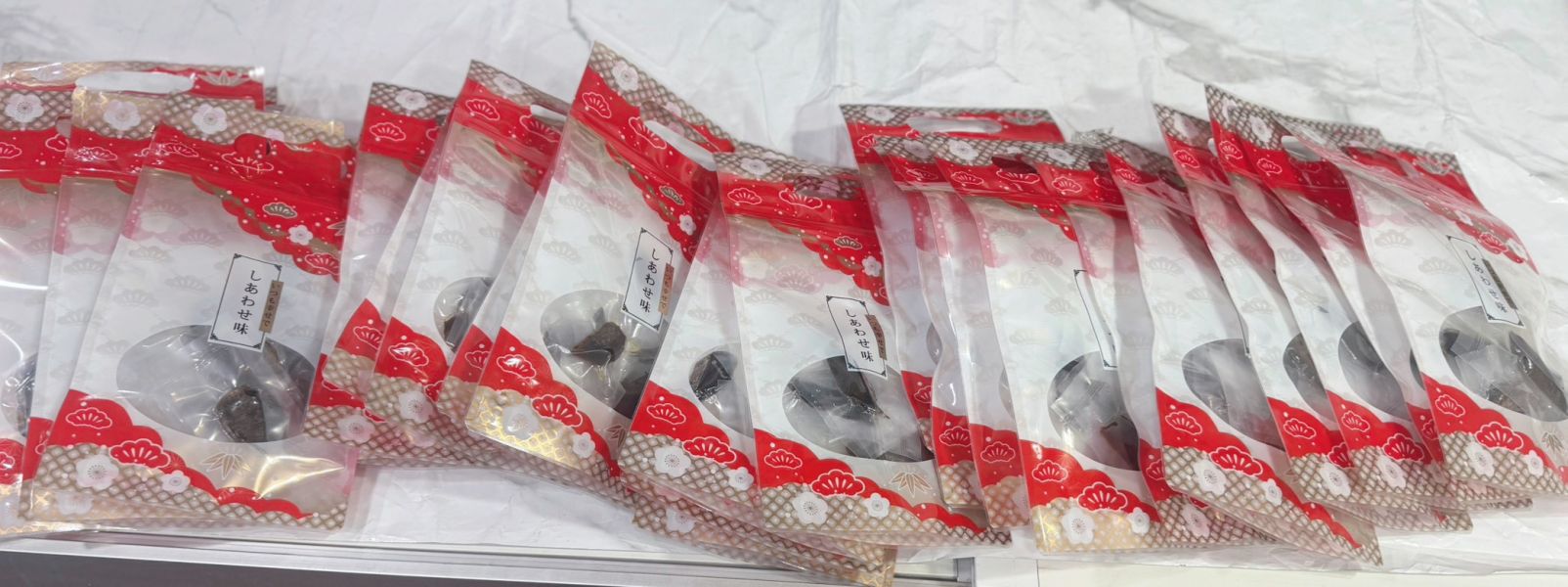 黑金烏魚子一口吃 