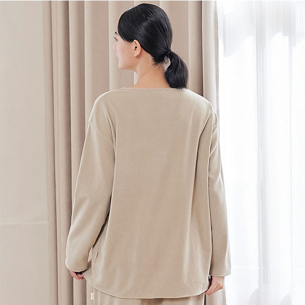 FLEECE搖粒絨口袋造型上衣-共2色 