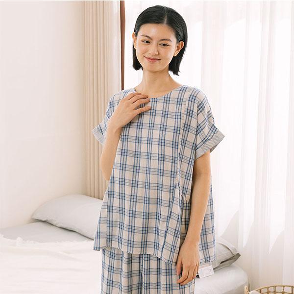 輕薄透氣格紋重紗上衣-共2色 