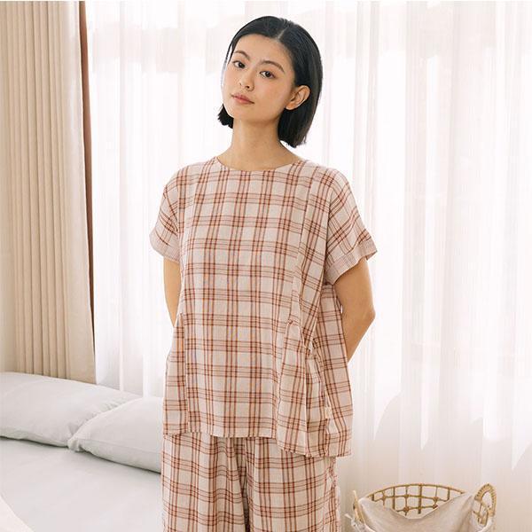 輕薄透氣格紋重紗上衣-共2色 