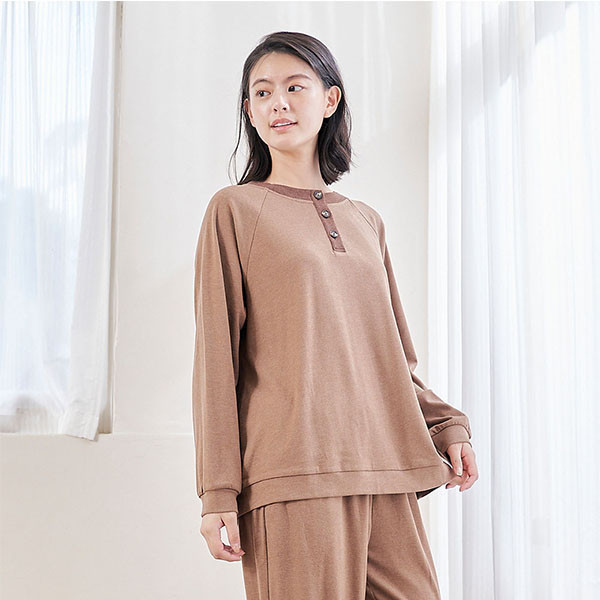 柔軟蠶絲布半開襟配色上衣套裝-共2色 