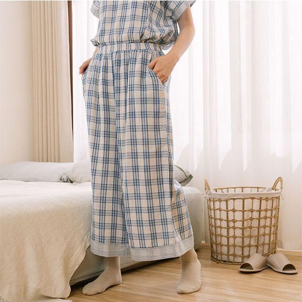 輕薄透氣格紋重紗寬褲-共2色 