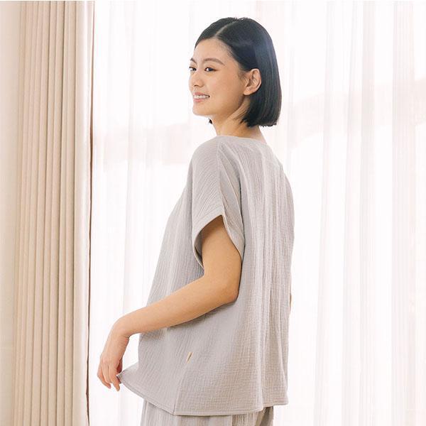 呼吸二重紗前打折連袖上衣-共2色 