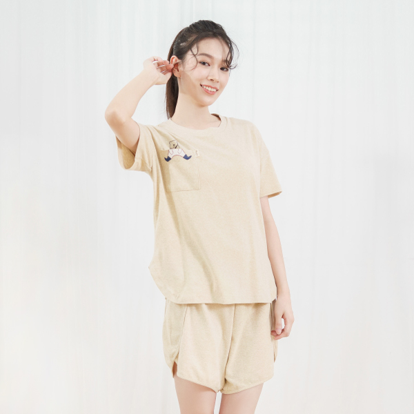 MIT有機棉小熊口袋刺繡短袖居家服-羽毛鵝黃 睡衣,家居服,居家服,家居褲,居家褲,舒服睡衣,umorfil,膠原蛋白紗,美膚膠原蛋白,有機棉,親膚