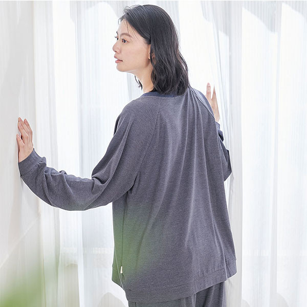 柔軟蠶絲布半開襟配色上衣套裝-共2色 