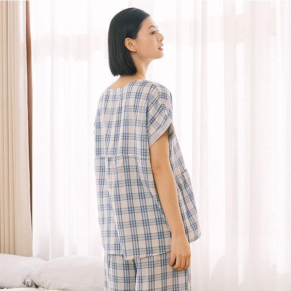 輕薄透氣格紋重紗上衣-共2色 