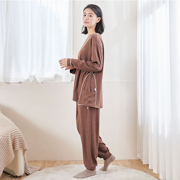 柔軟蠶絲布側口袋造型上衣套裝-共2色 