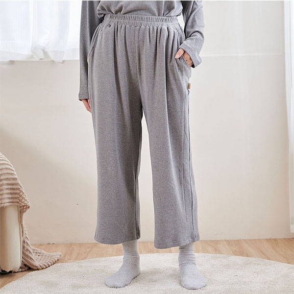 柔軟細緻羊絨側剪接長褲-共2色