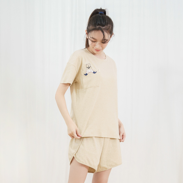 MIT有機棉小熊口袋刺繡短袖居家服-羽毛鵝黃 睡衣,家居服,居家服,家居褲,居家褲,舒服睡衣,umorfil,膠原蛋白紗,美膚膠原蛋白,有機棉,親膚