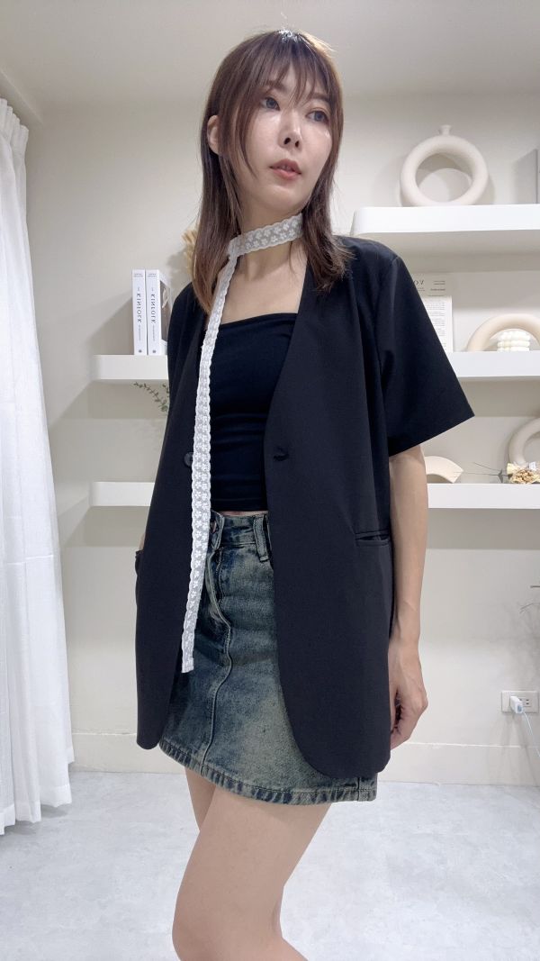 韓妞短袖西裝外套（附蕾絲繞脖）杏 藍 黑 